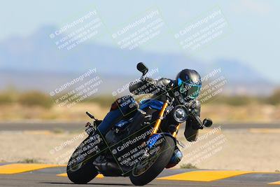 media/Oct-09-2022-SoCal Trackdays (Sun) [[95640aeeb6]]/Turn 15 (150pm)/